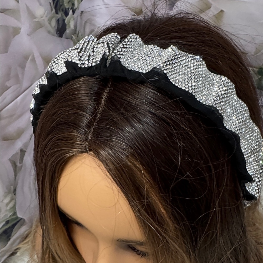 Elegant Black and Silver Headband